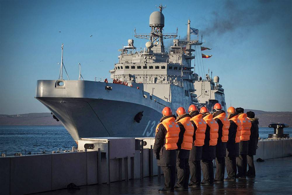 Тихоокеанский флот усилят "президентским десантом"
