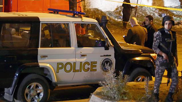 Восемь полицейских стали жертвами атаки боевиков на Синае