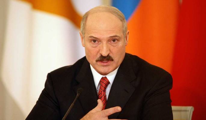 Самолюбивого Лукашенко загнали в яму