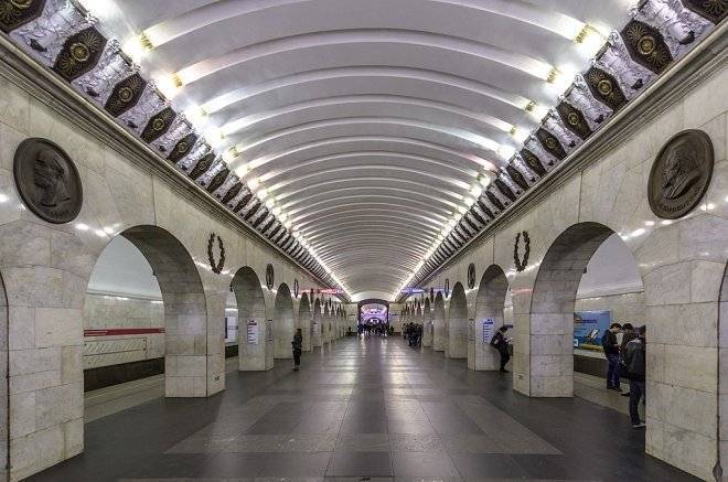 Станция метро «Технологический институт» закрыта в Петербурге
