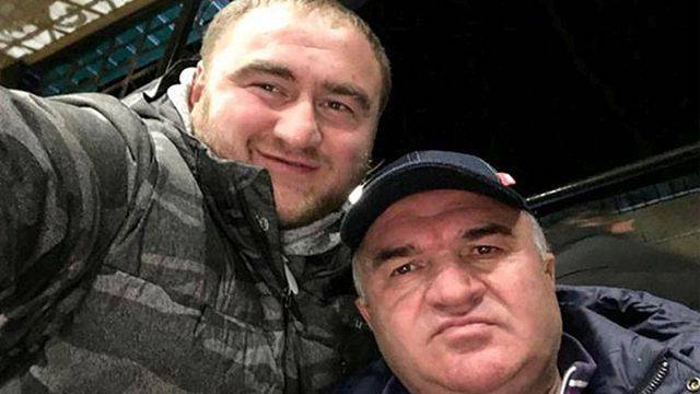 Суд признал законным наложение ареста на банковские счета Арашукова-старшего