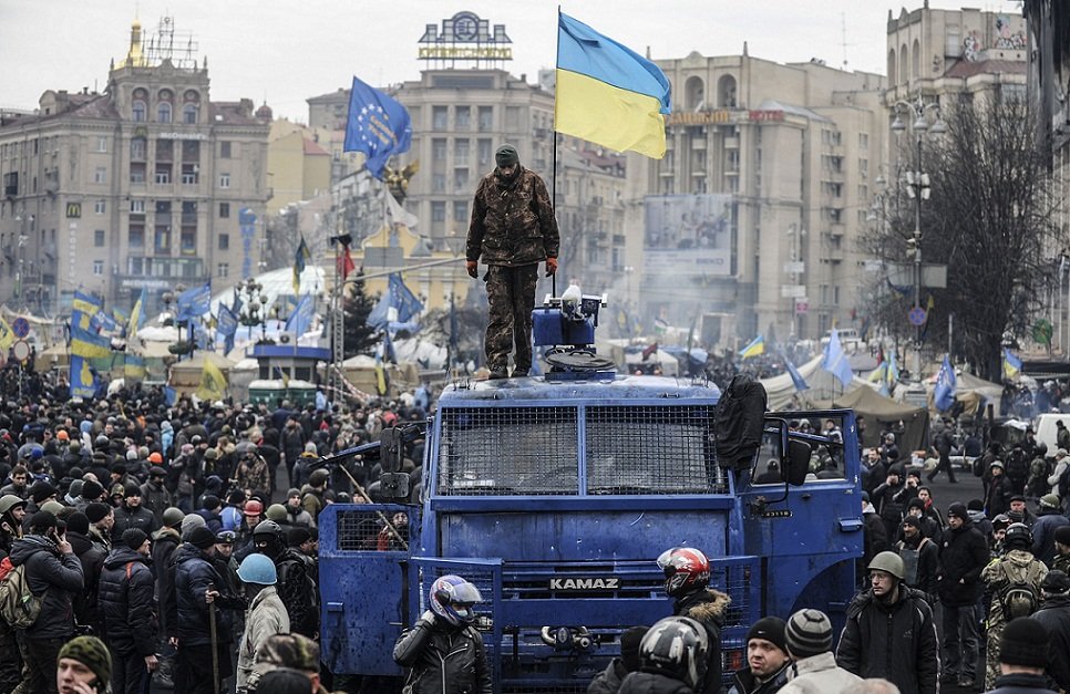 Киевским чиновникам предстоит поплатиться за Майдан из собственного кармана