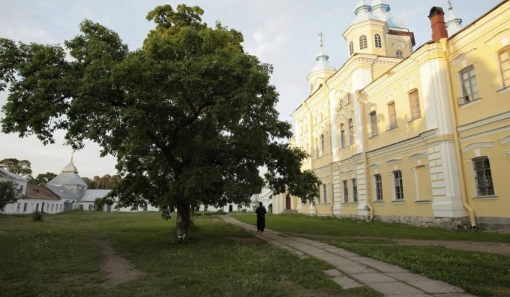 В Коневском монастыре отреставрируют «Жилой дом для работников фермы»