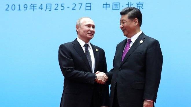 Путин встретился с Си Цзиньпином в Кремле