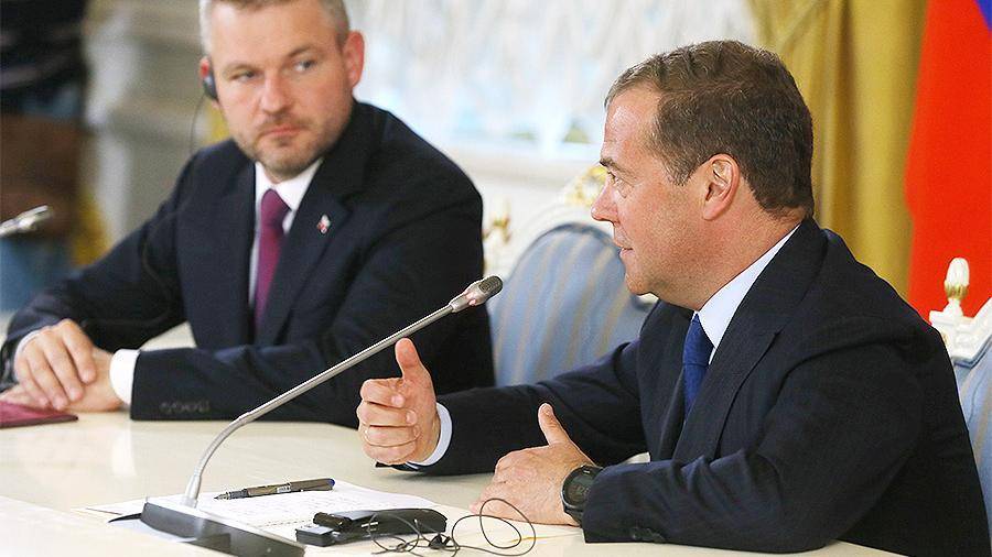 Медведев допустил продление договора о транзите газа через Украину