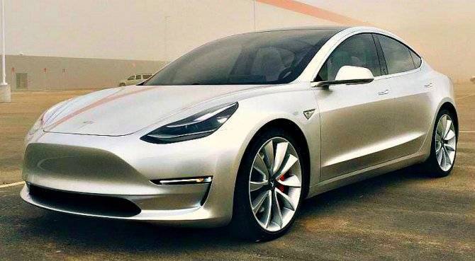 Tesla начала продажи упрощённой версии седана Model 3