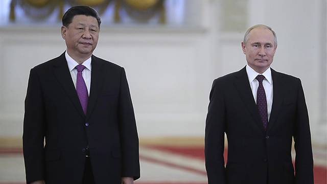 Россия и Китай призвали отказаться от менталитета "холодной войны"