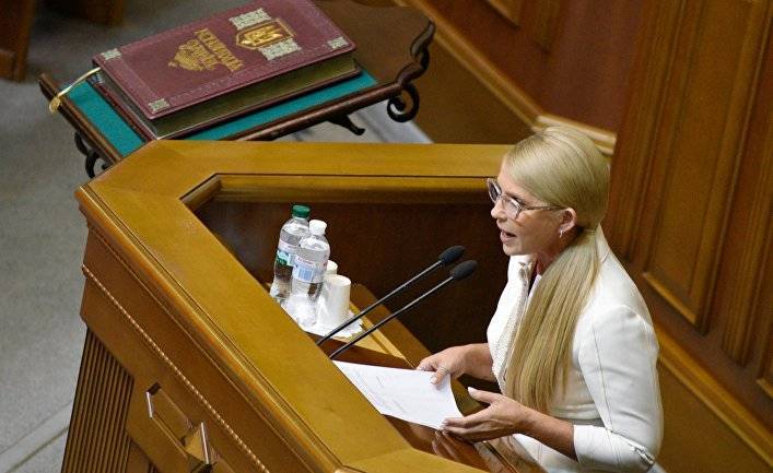 «Слуга народа» или Тимошенко: что ждет Зеленского на выборах в Раду (Апостроф, Украина)