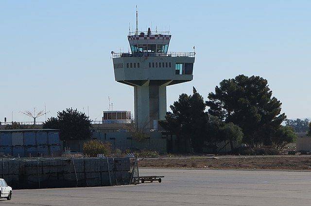 Международный аэропорт Триполи подвергся авиаудару