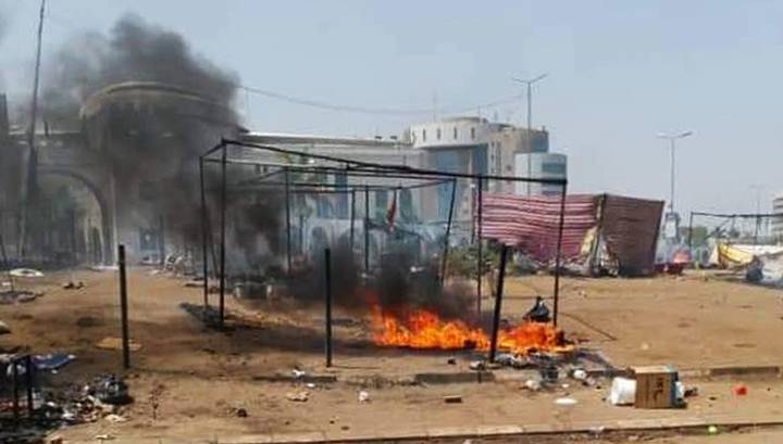 Число жертв столкновений в Хартуме возросло