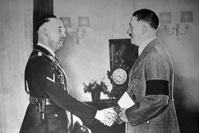 За что Гитлер исключил из партии и уволил со всех постов Генриха Гиммлера | Русская семерка
