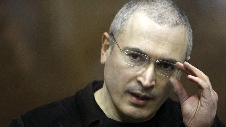 В Совфеде объяснили панику Ходорковского после фильма НТВ о его кровавых преступлениях