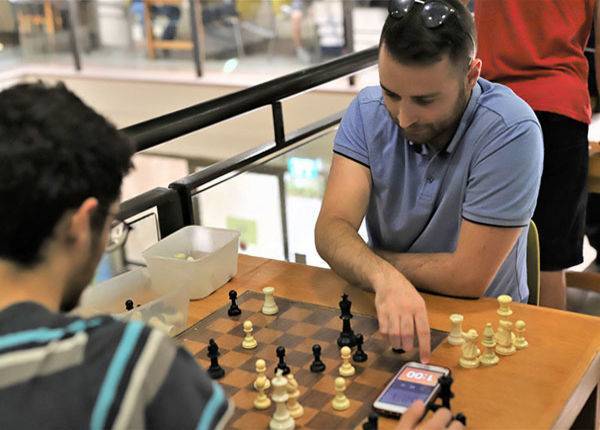 Шахматы в Израиле: и сюда добрались выборы