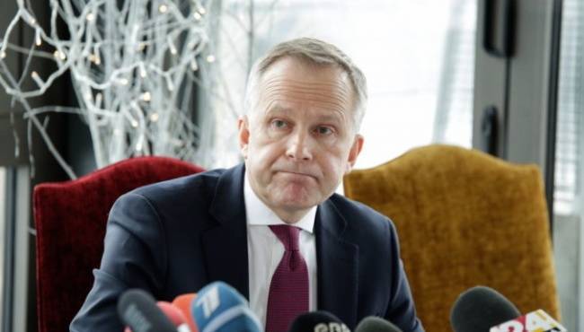 Российского финансиста допросили по коррупционному делу главы Банка Латвии