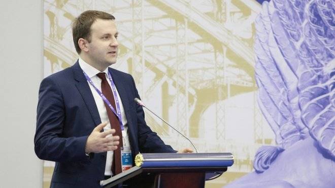 Орешкин заявил о возможной рецессии в РФ из-за потребкредитов