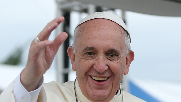 Папа римский изменил текст молитвы «Отче наш»