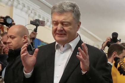 Порошенко сравнил идею Зеленского по Донбассу с массовой казнью