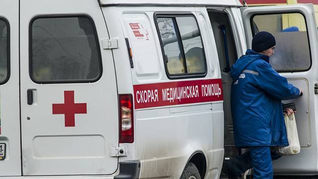 В Москве спасли двух мужчин, плавающих на куске пенопласта