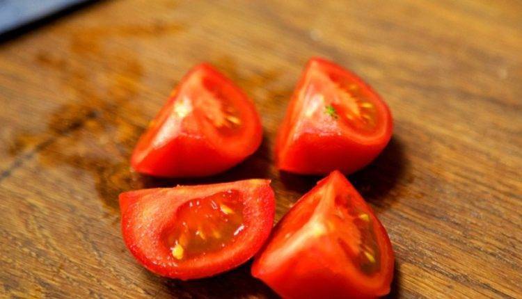 Ученые рассказали о целительных свойствах томатного сока