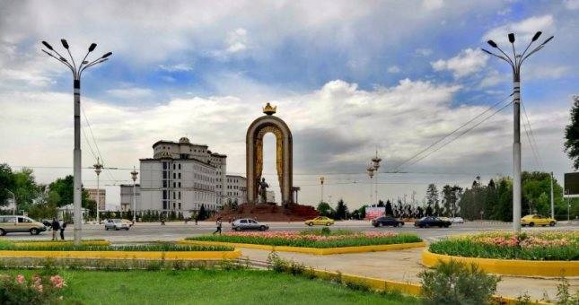 Сегодня в Таджикистане неустойчивая погода, дожди, грозы и град