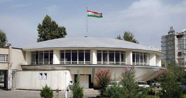 В Таджикистане осудили рэкетиров за преступления 27-летней давности