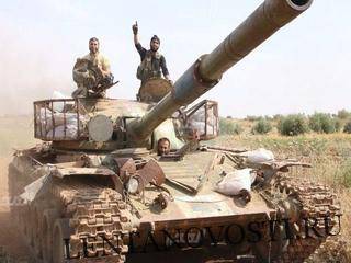 Орды смертников, танки и БМП: мощное наступление банд на города Сирии, прорван фронт САА