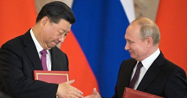 "Путин — самый близкий друг". Что дает России разворот в сторону Китая