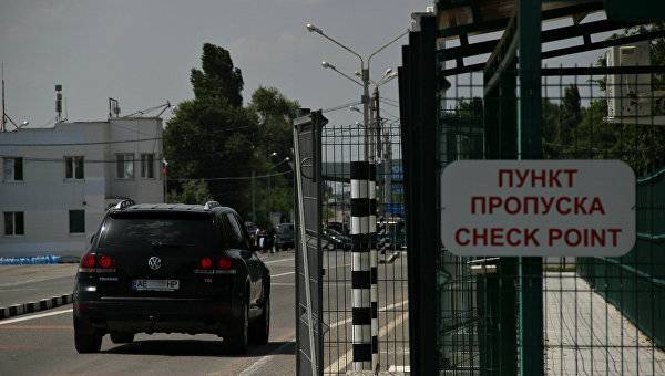 Крымские пограничники задержали двоих украинцев в розыске