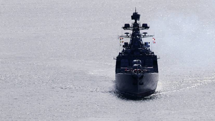 Крейсер США пересёк курс российскому кораблю в Восточно-Китайском море