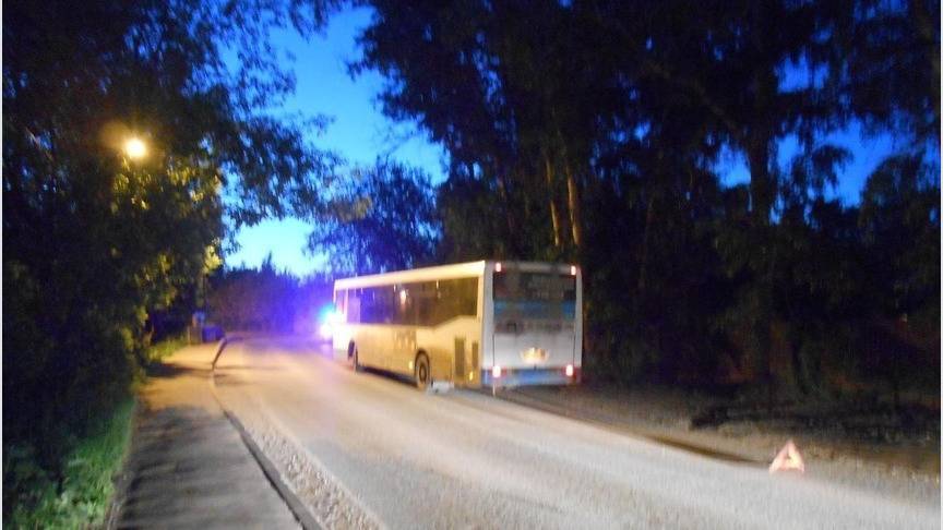 В Чистых прудах под колёса автобуса попал 16-летний подросток