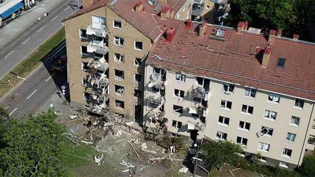 19 человек пострадали при взрыве в центре Линчепинга