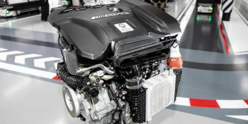 Mercedes представил мощнейший в мире четырехцилиндровый мотор :: Autonews