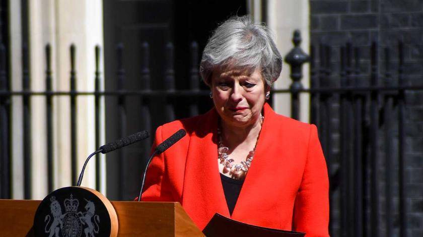 Великобритания провожает Терезу Мэй в отставку