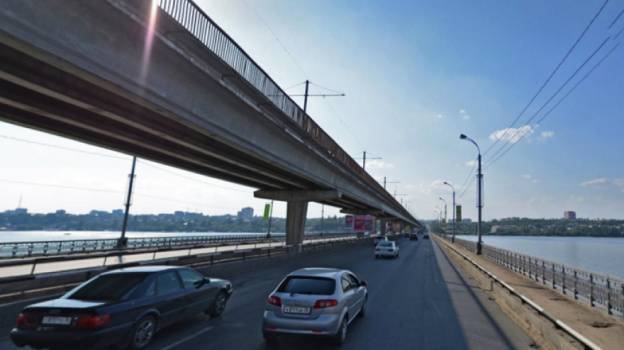 Воронежцев предупредили об ограничении движения на Северном мосту летом