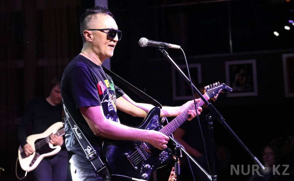 Культовая панк-рок группа "Адаптация" дала последний концерт в Алматы (фото, видео)