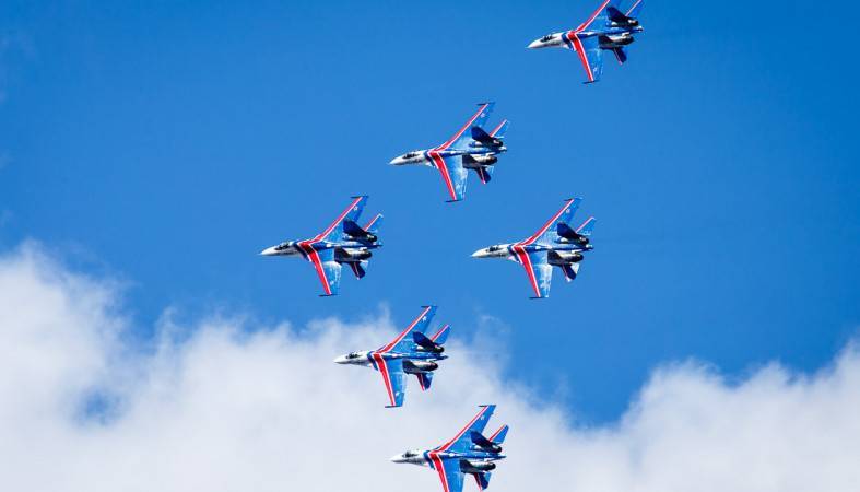 Военная авиация пролетит над Петрозаводском в День города