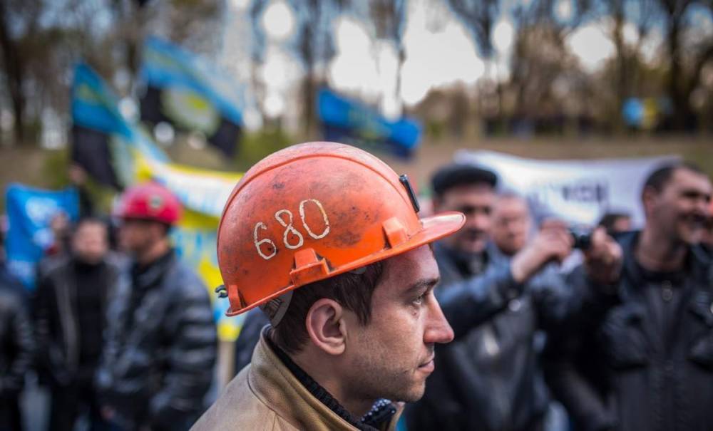 Во Львовской области продолжается бунт горняков: две шахты прекратили работу