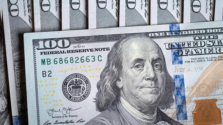 Путин призвал переосмыслить роль доллара США