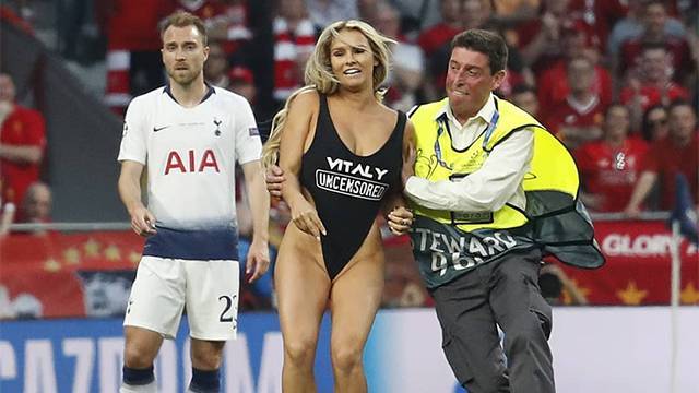 Дзюба признался, что забег девушки не испортил футбол в финале Лиги чемпионов