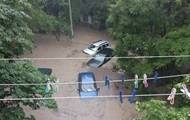 Мощный ливень затопил Севастополь