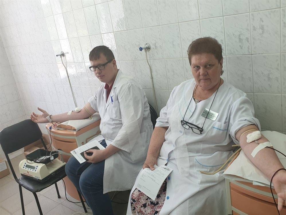 Сотрудники ЦК МСЧ поделились с ульяновцами кровью