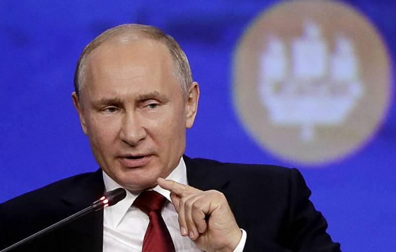 Путин опроверг предположения об объединении России и Белоруссии к 2024 году