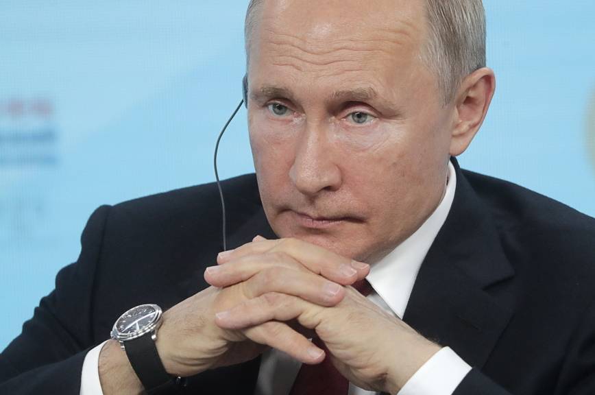 Путин призвал не противопоставлять сотрудничество России с Китая отношениям с Западом