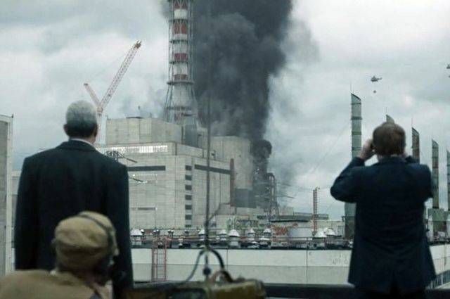 Сценариста «Чернобыля» удивила реакция на сериал в России и на Украине