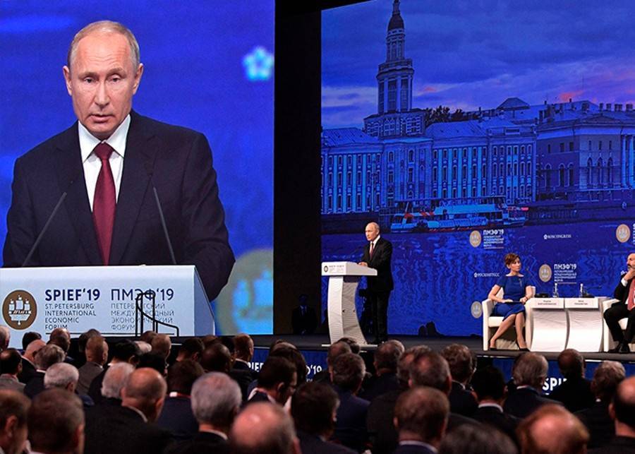 Путин опроверг объединение России и Белоруссии
