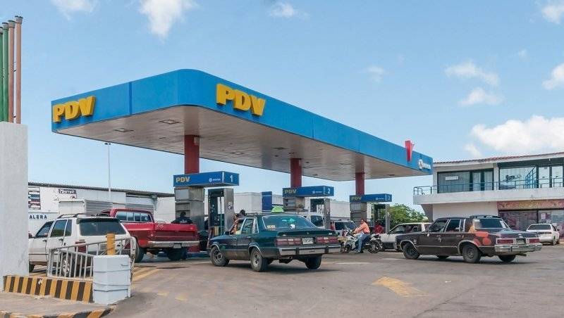 Министр нефти Венесуэлы заявил, что PDVSA продолжит работу вопреки санкциям США
