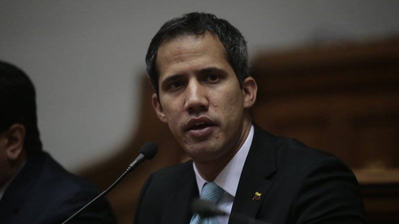 Гуаидо опроверг информацию об участии в новых переговорах по Венесуэле в Норвегии