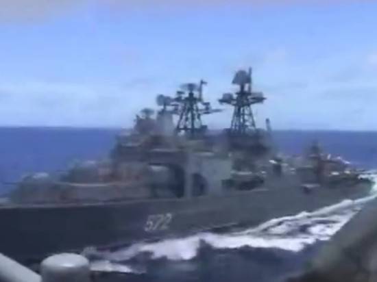 ВМС США опубликовали видео сближения кораблей РФ и США