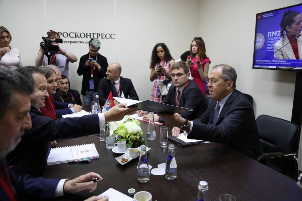 Сербия «сверила часы» с Россией перед заседанием Совбеза ООН по Косово | Политнавигатор
