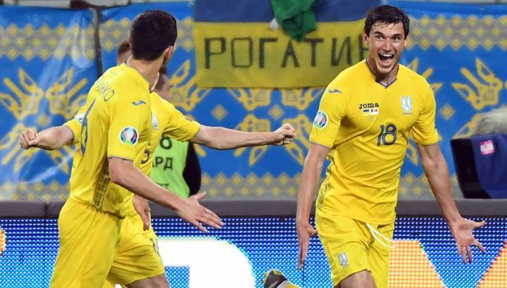 Украинские футболисты разгромили Сербию в отборе к Евро-2020